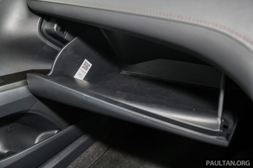 Toyota Camry Hybrid 本地首发亮相, 221匹综合马力, 每公升汽油可行驶22.7公里, 总代理称今年将发表更多油电车 219443
