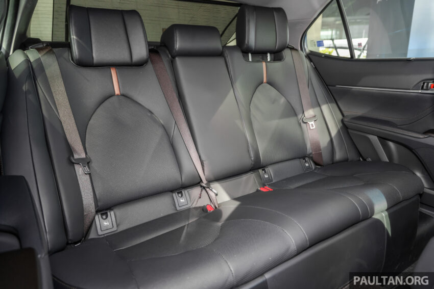 Toyota Camry Hybrid 本地首发亮相, 221匹综合马力, 每公升汽油可行驶22.7公里, 总代理称今年将发表更多油电车 219462