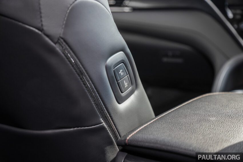 Toyota Camry Hybrid 本地首发亮相, 221匹综合马力, 每公升汽油可行驶22.7公里, 总代理称今年将发表更多油电车 219464