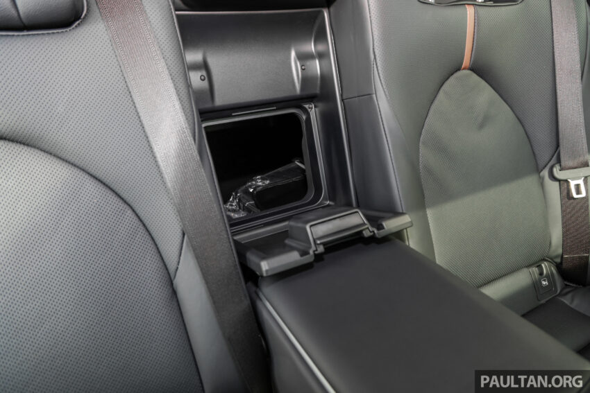 Toyota Camry Hybrid 本地首发亮相, 221匹综合马力, 每公升汽油可行驶22.7公里, 总代理称今年将发表更多油电车 219466
