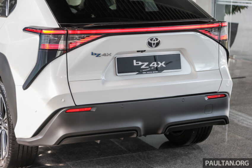 总代理明示近期内即将发布, Toyota bZ4X EV 再次亮相 219331