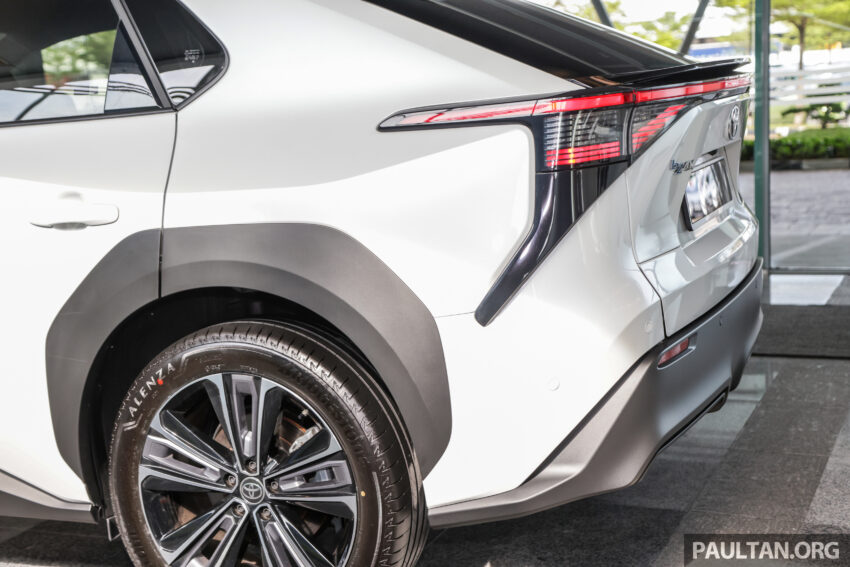 总代理明示近期内即将发布, Toyota bZ4X EV 再次亮相 219333