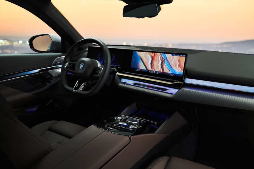 2024 G60/G60E BMW 5 系列大改款全球首发, 包含 i5 纯电动版本, 全新外观与内装设计, 车身尺码更大, iDrive 8.5系统 220770