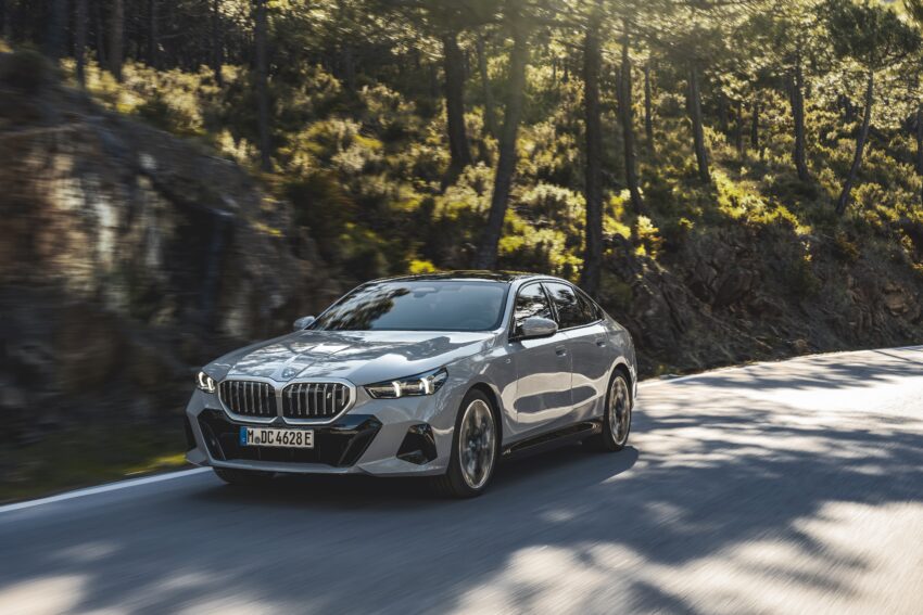 2024 G60/G60E BMW 5 系列大改款全球首发, 包含 i5 纯电动版本, 全新外观与内装设计, 车身尺码更大, iDrive 8.5系统 220652