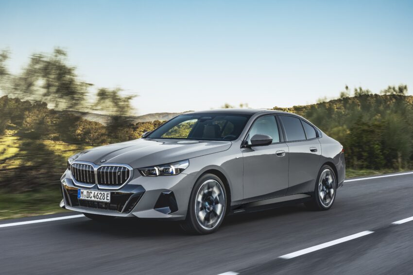 2024 G60/G60E BMW 5 系列大改款全球首发, 包含 i5 纯电动版本, 全新外观与内装设计, 车身尺码更大, iDrive 8.5系统 220658