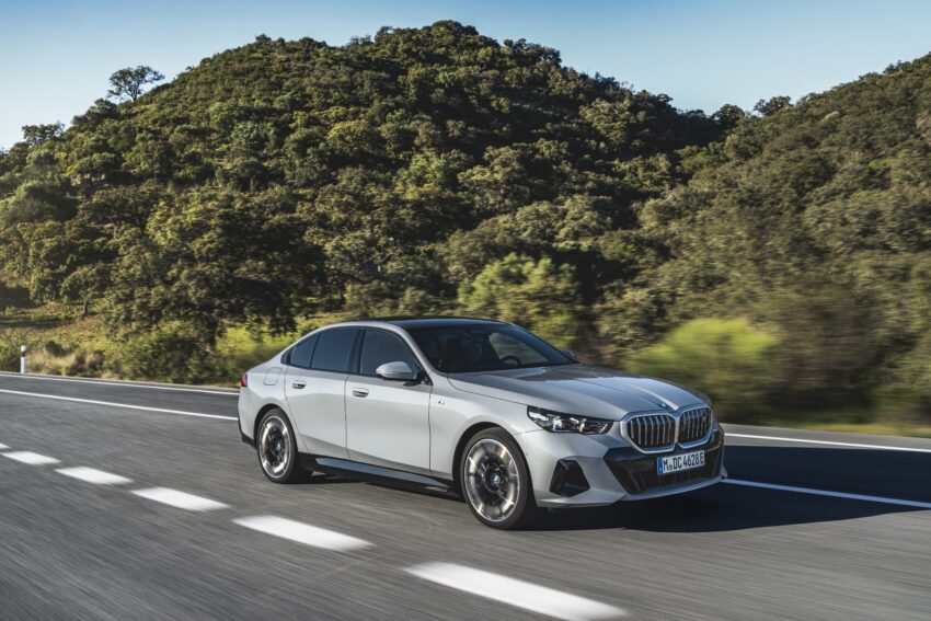 2024 G60/G60E BMW 5 系列大改款全球首发, 包含 i5 纯电动版本, 全新外观与内装设计, 车身尺码更大, iDrive 8.5系统 220663