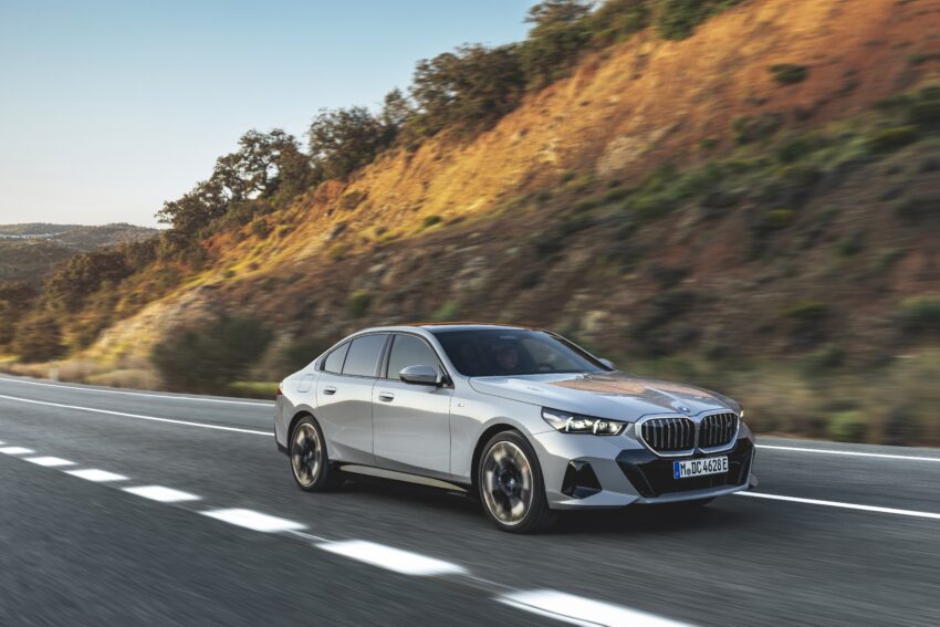 2024 G60/G60E BMW 5 系列大改款全球首发, 包含 i5 纯电动版本, 全新外观与内装设计, 车身尺码更大, iDrive 8.5系统 220664