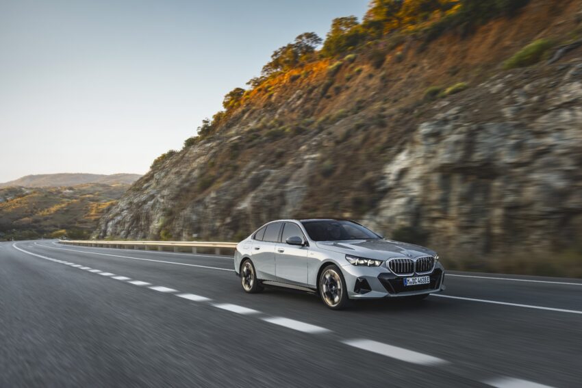 2024 G60/G60E BMW 5 系列大改款全球首发, 包含 i5 纯电动版本, 全新外观与内装设计, 车身尺码更大, iDrive 8.5系统 220665