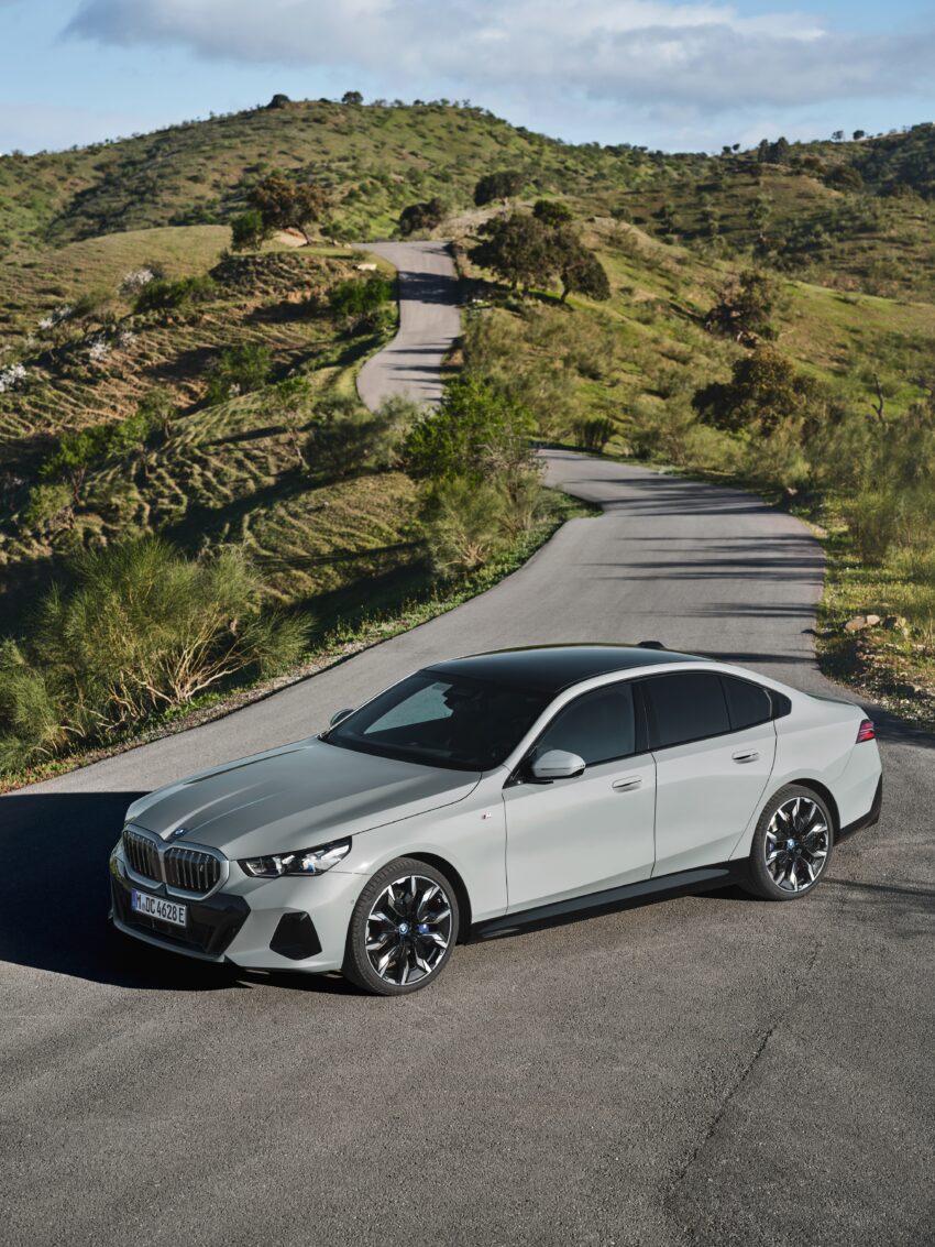 2024 G60/G60E BMW 5 系列大改款全球首发, 包含 i5 纯电动版本, 全新外观与内装设计, 车身尺码更大, iDrive 8.5系统 220705