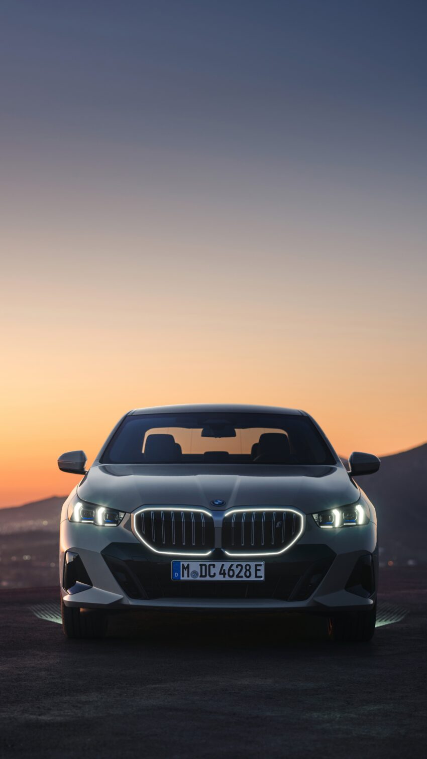 2024 G60/G60E BMW 5 系列大改款全球首发, 包含 i5 纯电动版本, 全新外观与内装设计, 车身尺码更大, iDrive 8.5系统 220709