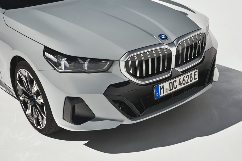 2024 G60/G60E BMW 5 系列大改款全球首发, 包含 i5 纯电动版本, 全新外观与内装设计, 车身尺码更大, iDrive 8.5系统 220713