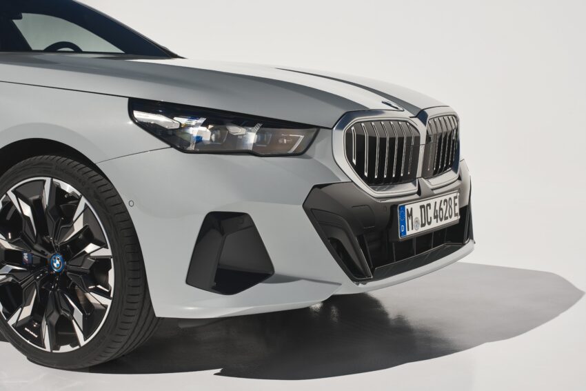 2024 G60/G60E BMW 5 系列大改款全球首发, 包含 i5 纯电动版本, 全新外观与内装设计, 车身尺码更大, iDrive 8.5系统 220715