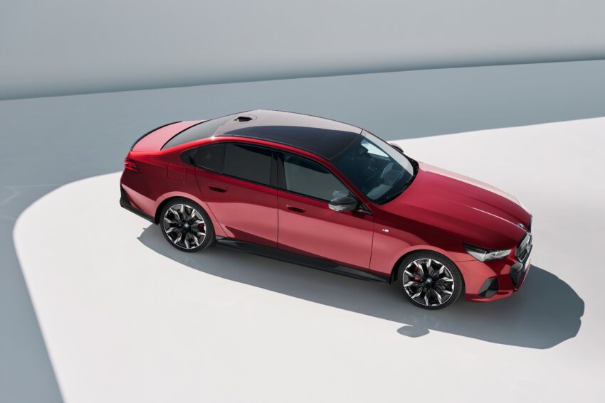 2024 G60/G60E BMW 5 系列大改款全球首发, 包含 i5 纯电动版本, 全新外观与内装设计, 车身尺码更大, iDrive 8.5系统 220591