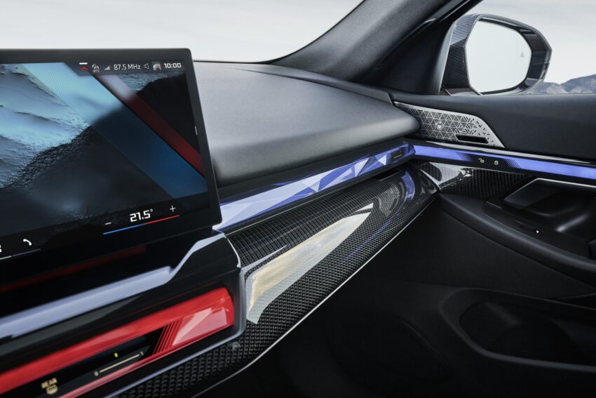 2024 G60/G60E BMW 5 系列大改款全球首发, 包含 i5 纯电动版本, 全新外观与内装设计, 车身尺码更大, iDrive 8.5系统 220624