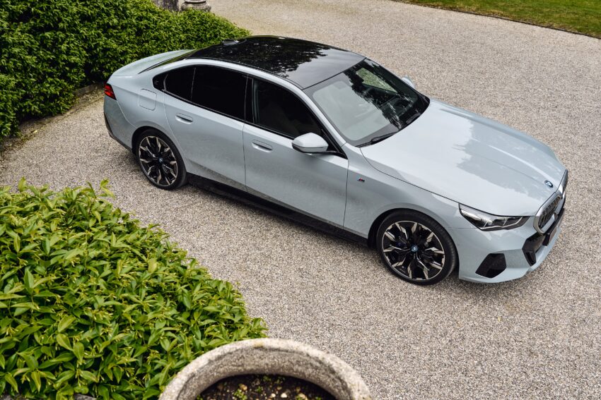 2024 G60/G60E BMW 5 系列大改款全球首发, 包含 i5 纯电动版本, 全新外观与内装设计, 车身尺码更大, iDrive 8.5系统 220751