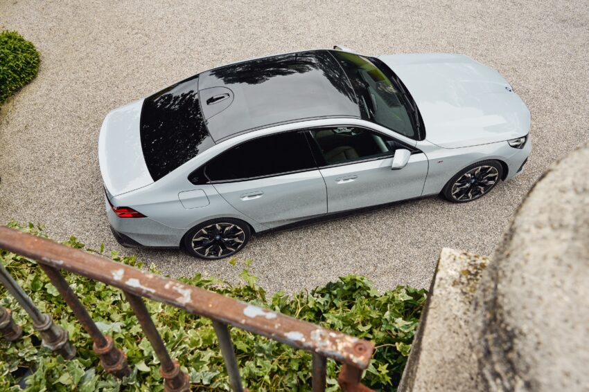 2024 G60/G60E BMW 5 系列大改款全球首发, 包含 i5 纯电动版本, 全新外观与内装设计, 车身尺码更大, iDrive 8.5系统 220752
