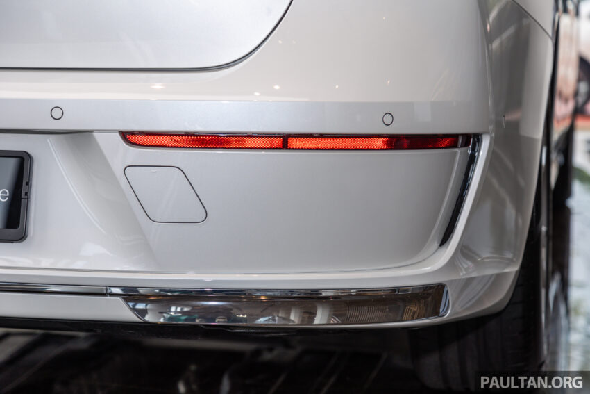 2023 G70 BMW 750e xDrive Pure Excellence 陈列室实拍, 3.0L六缸引擎旗舰PHEV房车, 4.9秒破百, 售价从65万起 221325