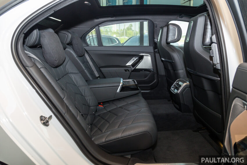 2023 G70 BMW 750e xDrive Pure Excellence 陈列室实拍, 3.0L六缸引擎旗舰PHEV房车, 4.9秒破百, 售价从65万起 221431