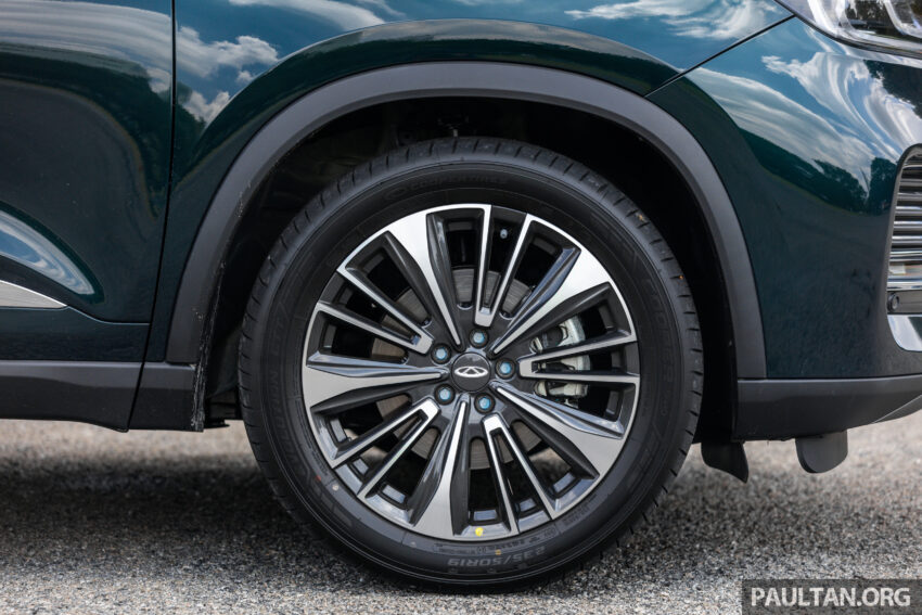 新车实拍: Chery Tiggo 8 Pro 七人座SUV, 2.0四缸涡轮引擎, 支援Apple CarPlay/Android Auto预估价16万近期发布 221480