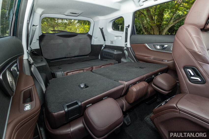 新车实拍: Chery Tiggo 8 Pro 七人座SUV, 2.0四缸涡轮引擎, 支援Apple CarPlay/Android Auto预估价16万近期发布 221600
