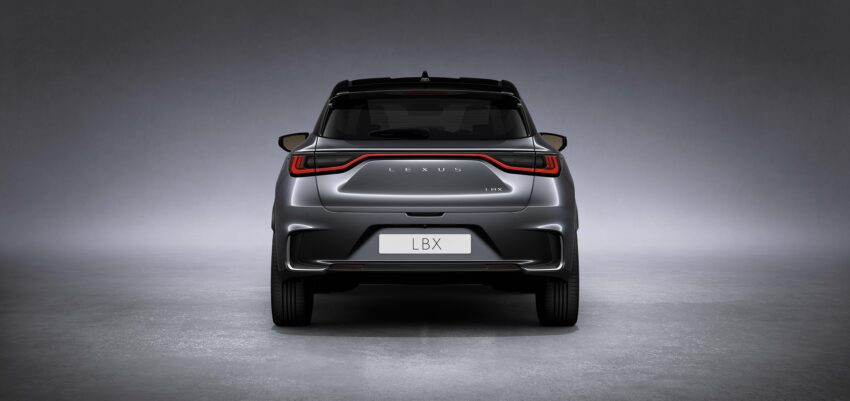 Lexus LBX 系列全球首发, 品牌全新入门级SUV, 搭载1.5L三缸NA Hybrid油电系统, 9.2秒破百, 年尾欧日率先开卖 221789
