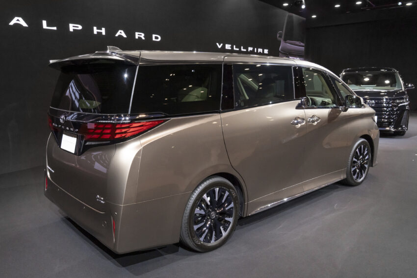 全新一代 2023 Toyota Alphard、Vellfire 正式发表！内外观配备全方位升级，提供2.4T、2.5L和混动三种动力选项 224419