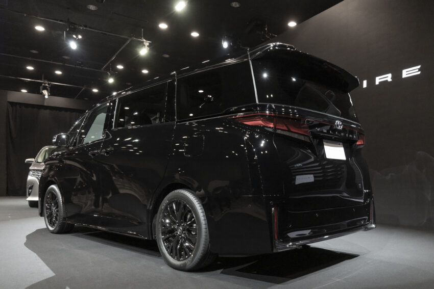 全新一代 2023 Toyota Alphard、Vellfire 正式发表！内外观配备全方位升级，提供2.4T、2.5L和混动三种动力选项 224422