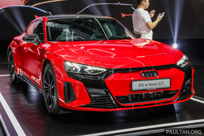 Audi e-tron GT 与 RS e-tron GT 纯电四门跑房上市, 最快3.3秒破百, 极速250km/h, 续航最长501公里, 价格58.8万起 223748