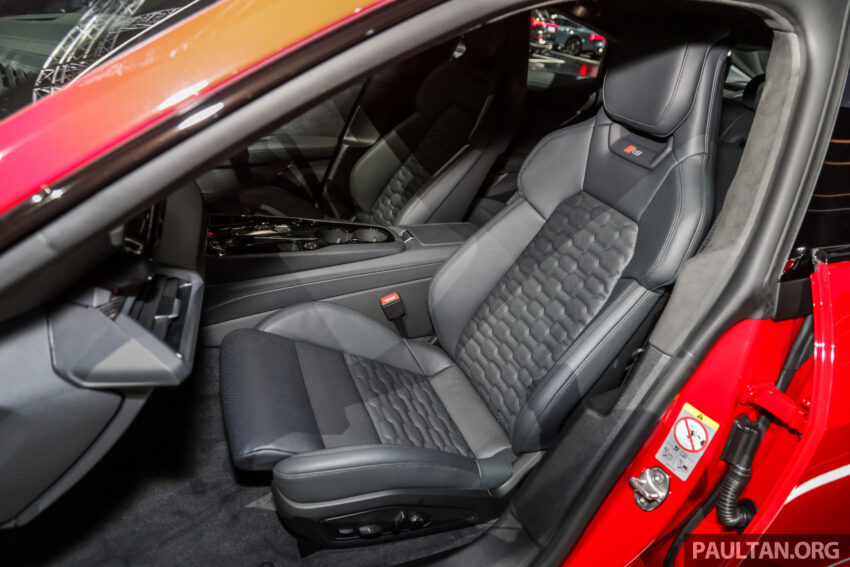 Audi e-tron GT 与 RS e-tron GT 纯电四门跑房上市, 最快3.3秒破百, 极速250km/h, 续航最长501公里, 价格58.8万起 223784