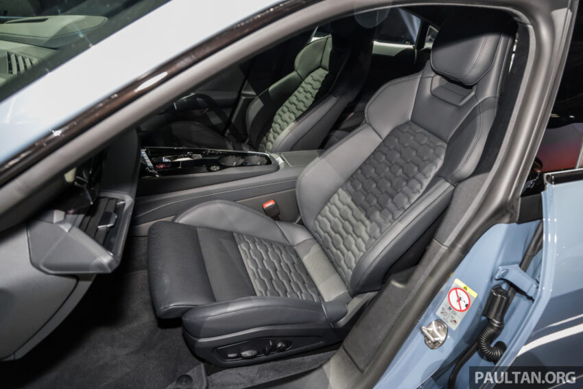 Audi e-tron GT 与 RS e-tron GT 纯电四门跑房上市, 最快3.3秒破百, 极速250km/h, 续航最长501公里, 价格58.8万起 223831