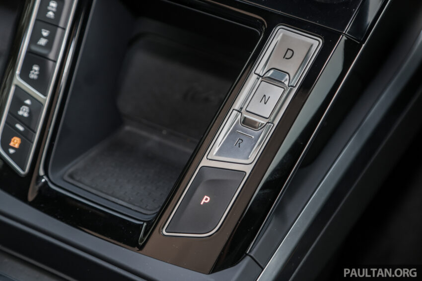 EV试驾: Jaguar I-Pace, 50万的移动奢侈品, 喜欢就没问题 223208
