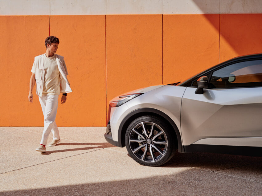 2024 Toyota C-HR 第二代大改款面世, 仅有Hybrid或PHEV 225050