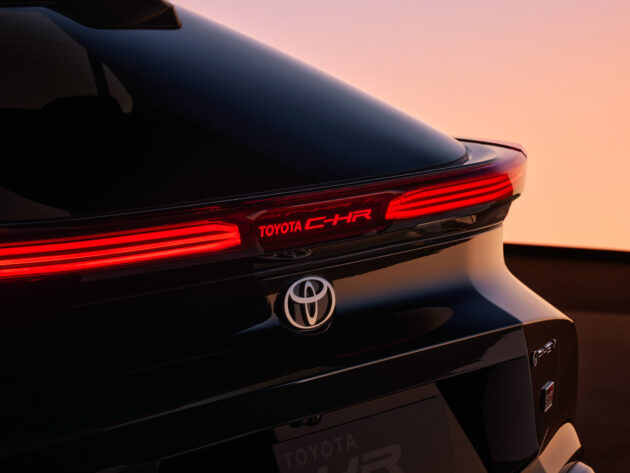 2024 Toyota C-HR 第二代大改款面世, 仅有Hybrid或PHEV