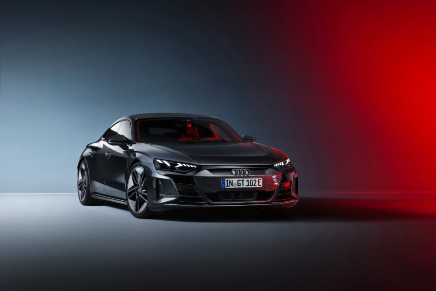 Audi e-tron GT 与 RS e-tron GT 纯电四门跑房上市, 最快3.3秒破百, 极速250km/h, 续航最长501公里, 价格58.8万起 223566