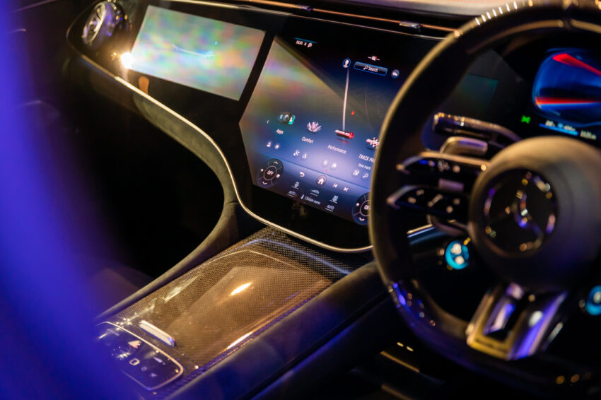 Mercedes-AMG EQE53 4Matic+ 纯电跑房本地上市, 3.3秒破百, 极速240km/h, 续航里程可达527公里, 本地要价65万 222056