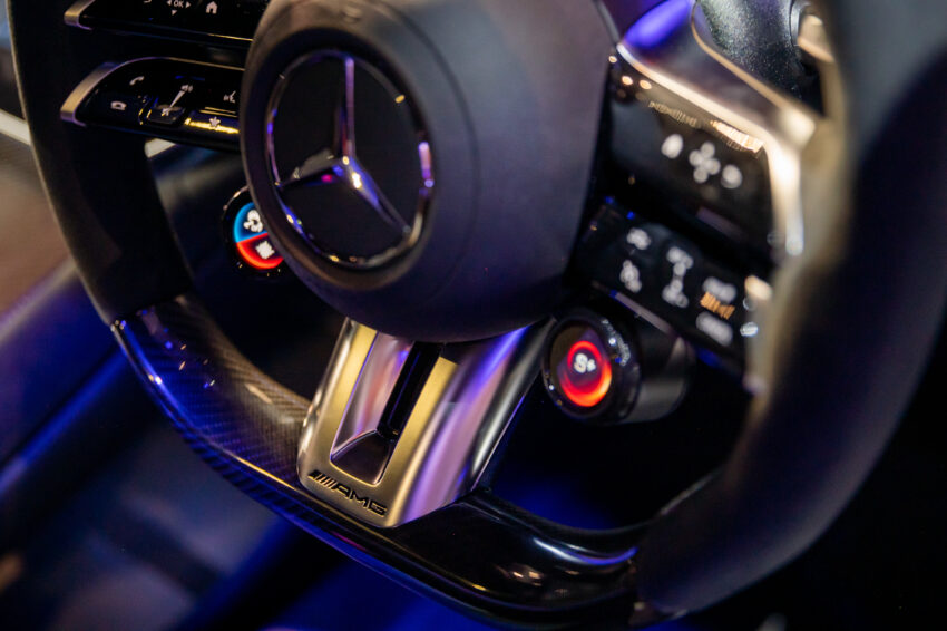 Mercedes-AMG EQE53 4Matic+ 纯电跑房本地上市, 3.3秒破百, 极速240km/h, 续航里程可达527公里, 本地要价65万 222061