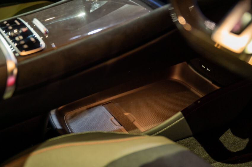 Mercedes-AMG EQE53 4Matic+ 纯电跑房本地上市, 3.3秒破百, 极速240km/h, 续航里程可达527公里, 本地要价65万 222109