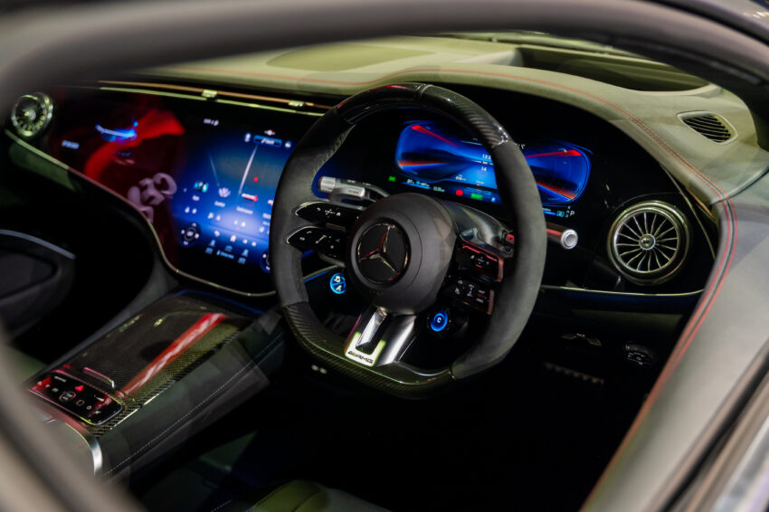 Mercedes-AMG EQE53 4Matic+ 纯电跑房本地上市, 3.3秒破百, 极速240km/h, 续航里程可达527公里, 本地要价65万 222116