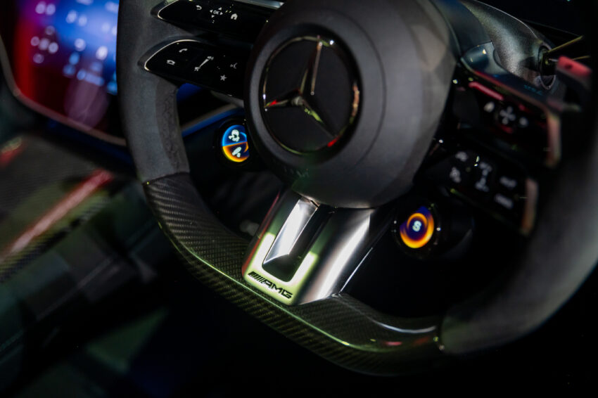 Mercedes-AMG EQS53 4Matic+ 本地发布, AMG首款纯电EV, 3.4秒破百, 极速可达250km/h, 续航571公里, 要价80万 221970