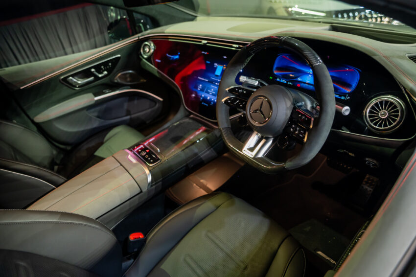 Mercedes-AMG EQS53 4Matic+ 本地发布, AMG首款纯电EV, 3.4秒破百, 极速可达250km/h, 续航571公里, 要价80万 221976