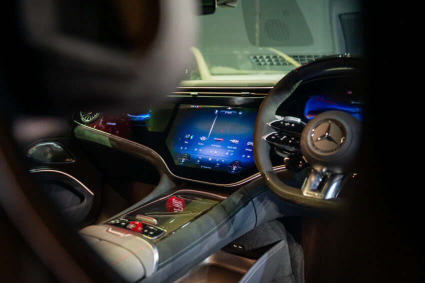 Mercedes-AMG EQS53 4Matic+ 本地发布, AMG首款纯电EV, 3.4秒破百, 极速可达250km/h, 续航571公里, 要价80万 221995