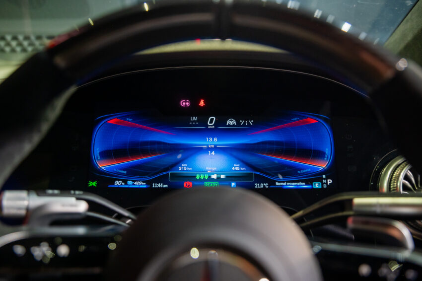 Mercedes-AMG EQS53 4Matic+ 本地发布, AMG首款纯电EV, 3.4秒破百, 极速可达250km/h, 续航571公里, 要价80万 221997