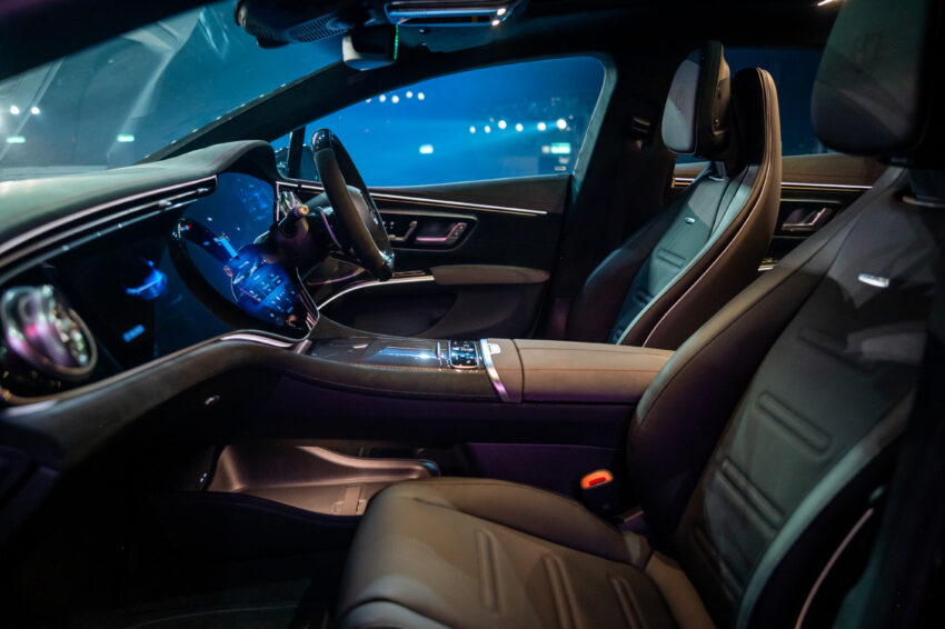 Mercedes-AMG EQS53 4Matic+ 本地发布, AMG首款纯电EV, 3.4秒破百, 极速可达250km/h, 续航571公里, 要价80万 222012