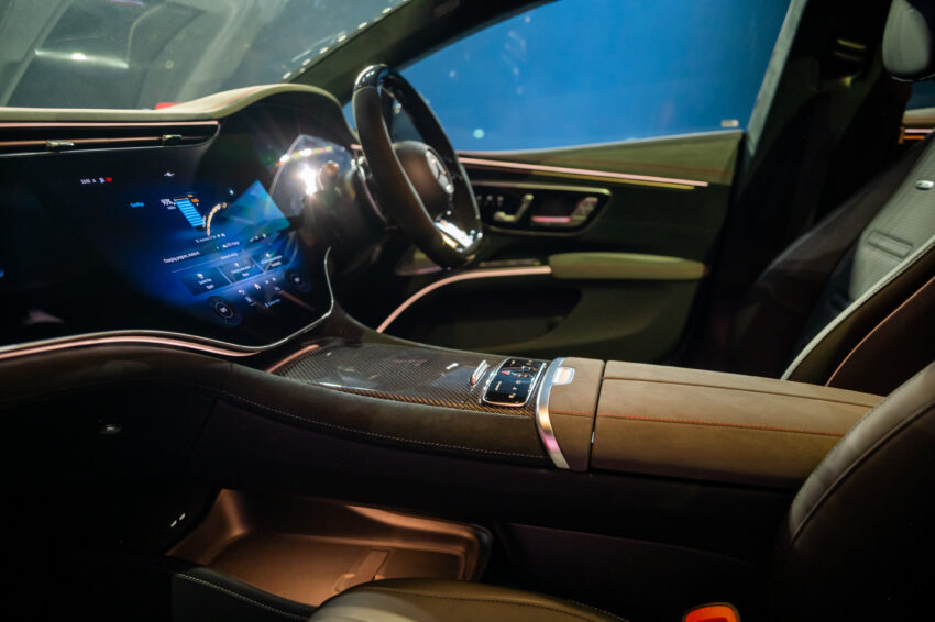 Mercedes-AMG EQS53 4Matic+ 本地发布, AMG首款纯电EV, 3.4秒破百, 极速可达250km/h, 续航571公里, 要价80万 222018