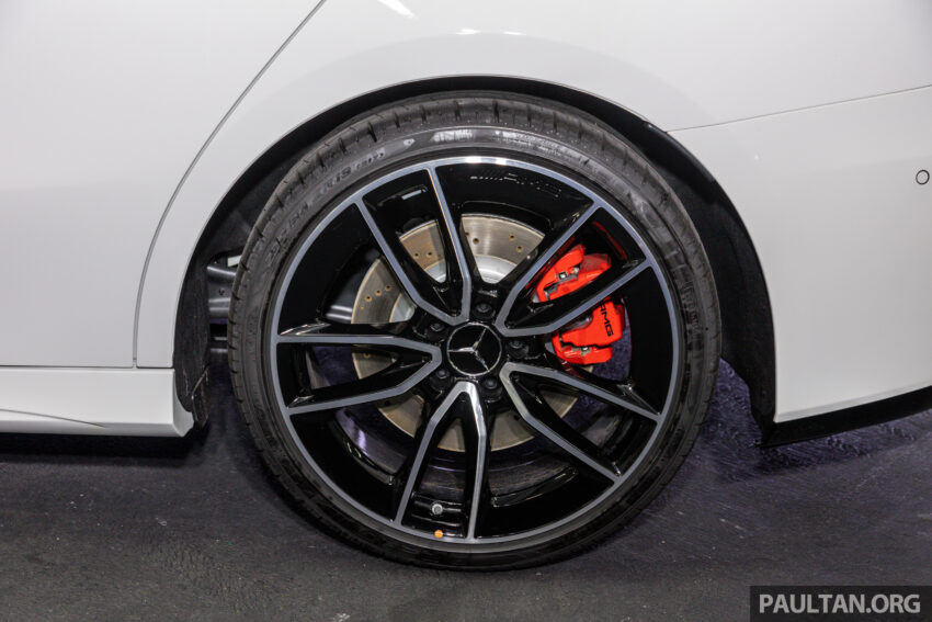 2023 Mercedes-AMG A35 4Matic Sedan 小改款登场！搭48V轻混动系统，可输出306 hp/400 Nm；预售价RM354k 224012
