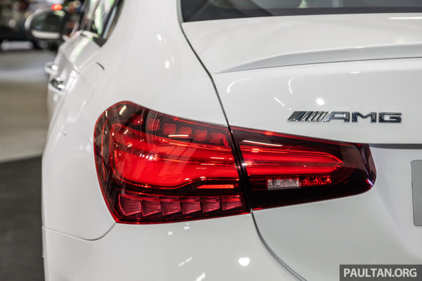 2023 Mercedes-AMG A35 4Matic Sedan 小改款登场！搭48V轻混动系统，可输出306 hp/400 Nm；预售价RM354k 224055