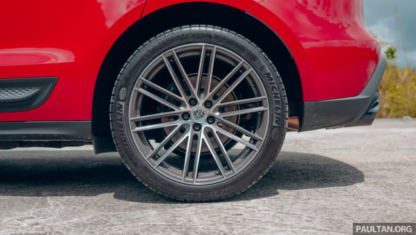 试驾：2023 Porsche Macan 小改款！操控打遍同级无敌手 224631