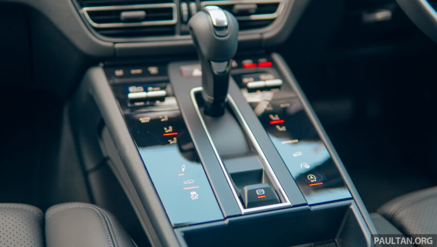 试驾：2023 Porsche Macan 小改款！操控打遍同级无敌手 224652