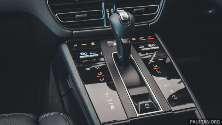 试驾：2023 Porsche Macan 小改款！操控打遍同级无敌手 224671