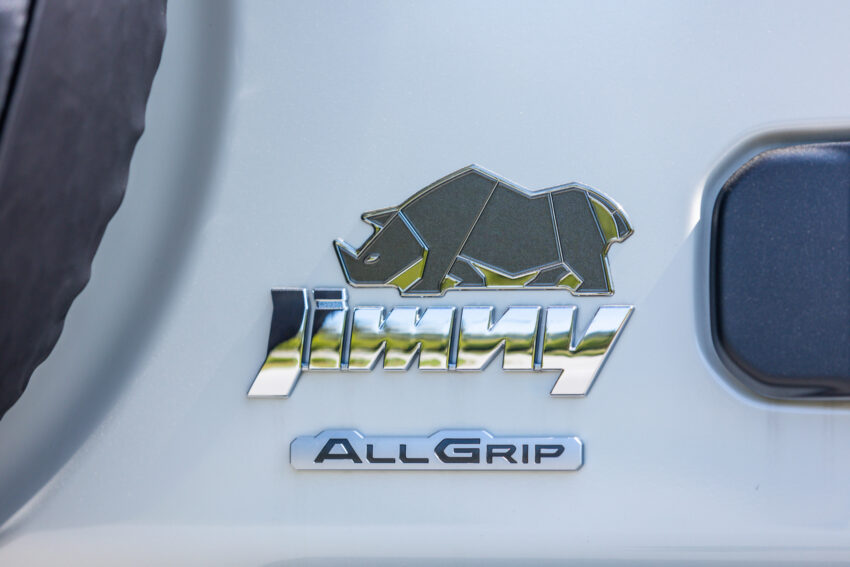 Suzuki Jimny Rhino Edition 犀牛特仕版上市, 售价17.5万 223943